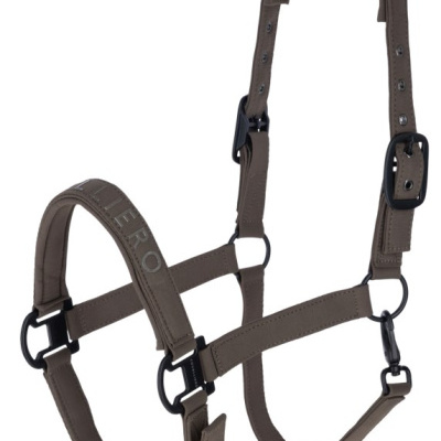 Cabresto castanho para cavalo com fivelas pretas e inscrição HERO