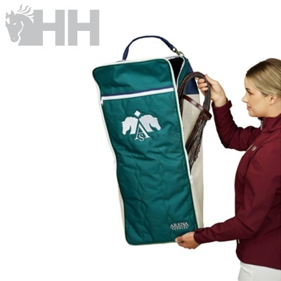 Bolsa para torre vertical verde e branca com logótipo AS, segurada por mulher