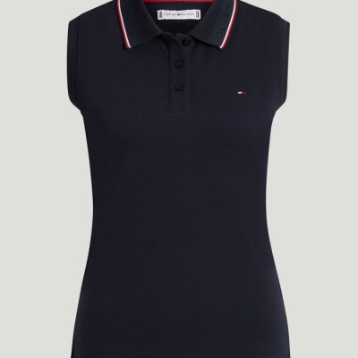 Polo sem mangas azul escuro com gola preta e riscas vermelhas e brancas