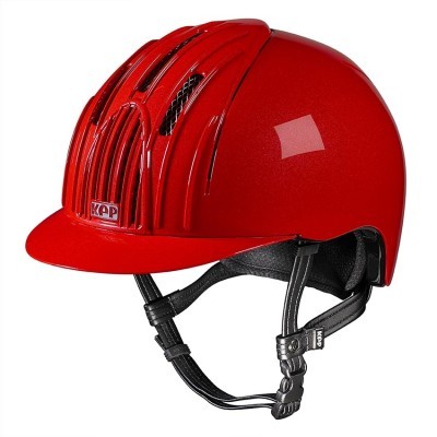 Capacete de segurança vermelho com ventilação e alças pretas ajustáveis