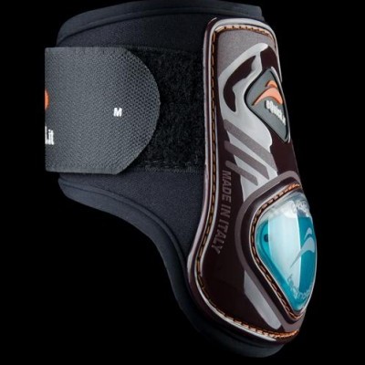 Proteção para pulsos preta com reforço castanho e azul, texto 'Made in Italy' e velcro