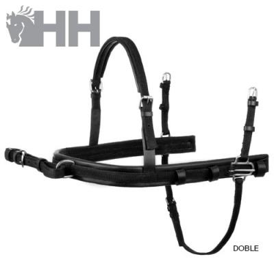 Cabresto para cavalo preto em nylon com fivelas metálicas prateadas