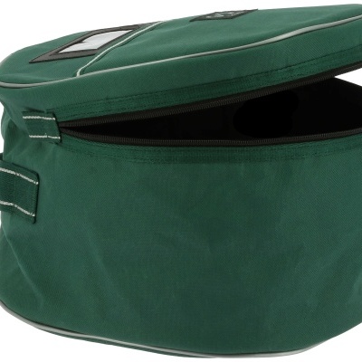 Bolsa de tecido verde com fecho aberto