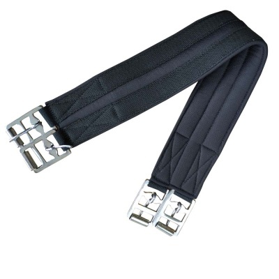 Cinta elástica preta com fivelas metálicas prateadas