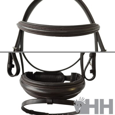 Bridão e peitoral de sela em couro castanho escuro com costuras decorativas