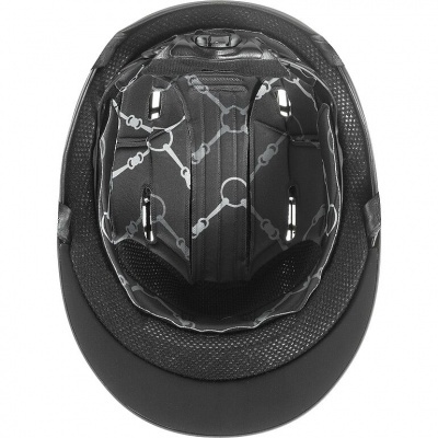 Interior acolchoado de capacete preto com padrão de correntes cinzentas