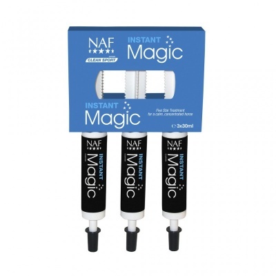 Embalagem azul com três seringas pretas e texto branco