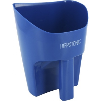 Recipiente azul de plástico com texto HIPPOTONIC