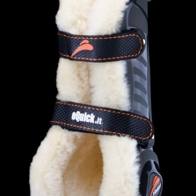 Dispositivo ortopédico para perna com pelúcia e tiras com texto