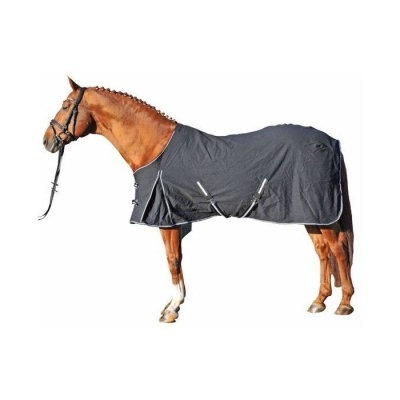 Cobertura preta para cavalo castanho claro