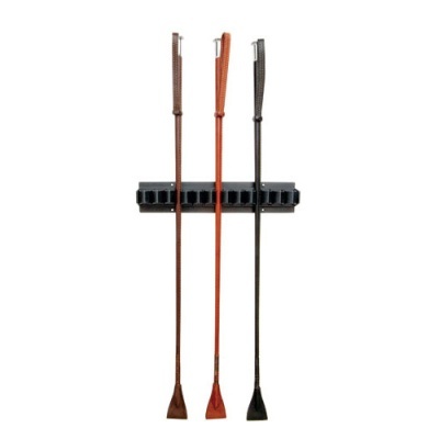 Conjunto de três rédeas de couro para equitação em castanho, laranja e preto