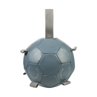 bola decorativa azul em couro com alça cinzenta e padrão hexagonal