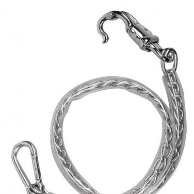 Corrente metálica prateada com mosquetões em ambas as extremidades