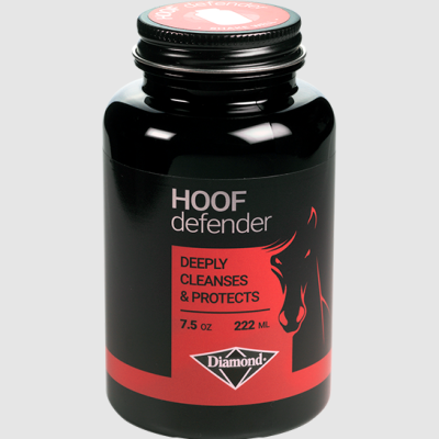 Frasco preto com rótulo vermelho e preto para tratamento Hoof Defender Diamond