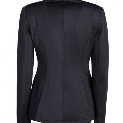 casaco preto feminino de costas com gola decorada