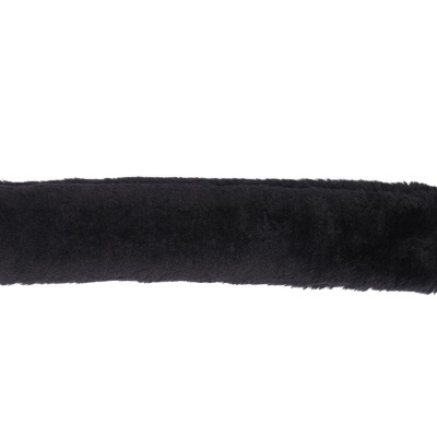 Faixa preta felpuda