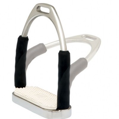 Estribo de equitação prateado com apoio branco e revestimento preto