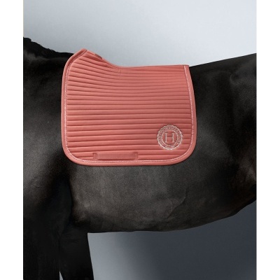 Manta de sela rose com logotipo H sobre cavalo preto