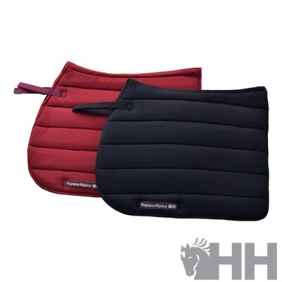 Par de mantas de sela vermelha e preta acolchoadas com etiquetas Hispano Hípica HH