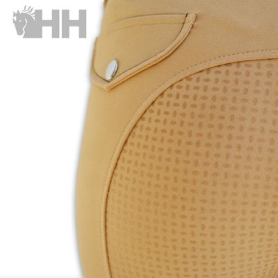 Calças bege com bolso, botão metálico e padrão pontilhado atrás