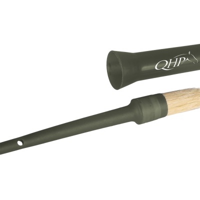 Escova com tampa verde escura e cerdas claras