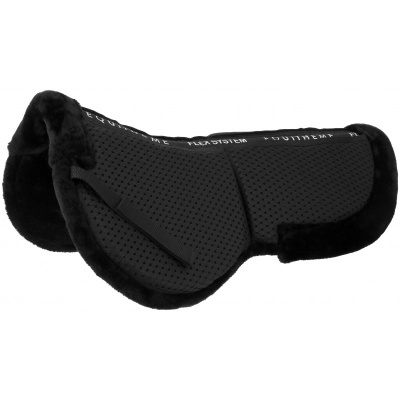 Sela de cavalo preta com forro de pelo sintético