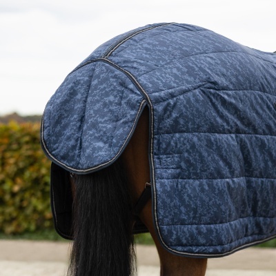 Cobertura azul camuflada para cavalo acolchoada