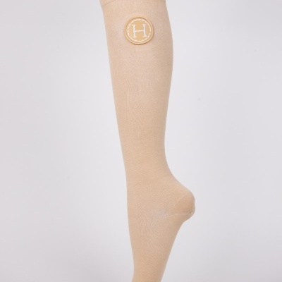 Meia alta bege com emblema 'H'