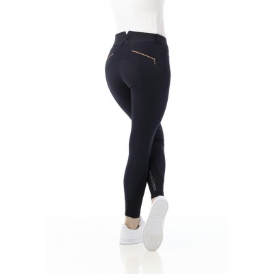 Leggings pretas justas com bolso traseiro e cintura recortada em V