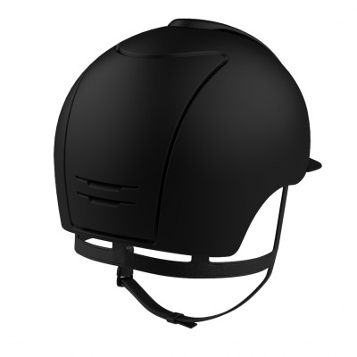 Capacete preto para equitação com fita de ajuste