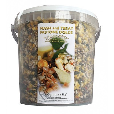 Balme plástico transparente com mistura alimentar e etiqueta com lista de ingredientes e foto de vegetais