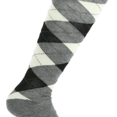 Meia comprida cinzenta, preta e branca com padrão xadrez