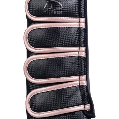 Protetor preto para cavalo com detalhes rosa metálico e tiras de velcro