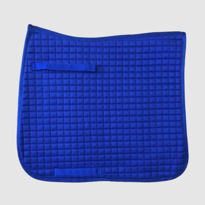 Tapete de sela azul acolchoado com padrão quadrado