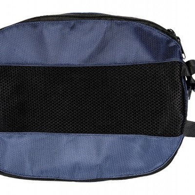 Bolsa pequena azul e preta com fecho de correr e pega lateral