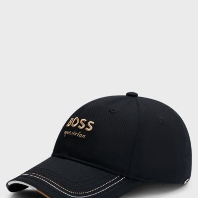 Boné preto com bordado dourado 'BOSS equestrian' e costuras na aba