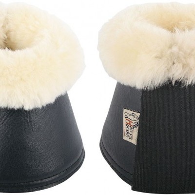 Protetores para patas de cavalo em couro preto com pelo branco