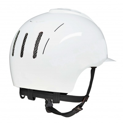 Capacete branco com ventilações e alça preta ajustável