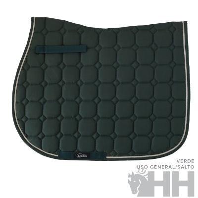 Tapete de sela verde acolchoado com padrão hexagonal e etiquetas visíveis