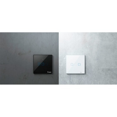 Dois interruptores de parede quadrados moderno, um preto e um branco, ambos com marcas azuis e logotipo Smanos no preto.