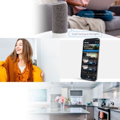 Coluna de altifalante inteligente, mulher sorridente, smartphone com app Shelly e cozinha moderna branca