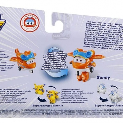 Embalagem de brinquedo Super Wings com personagens e texto