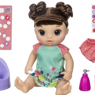 Boneca bebé Baby Alive com acessórios de cuidados e brincadeiras