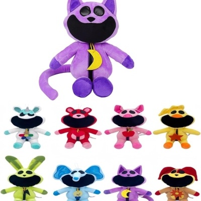 Conjunto de peluches coloridos de vários estilos e cores