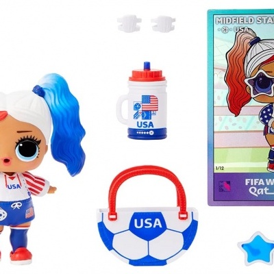 Conjunto de brinquedo figura de boneca desportiva com acessórios e cartão FIFA World Cup 2022