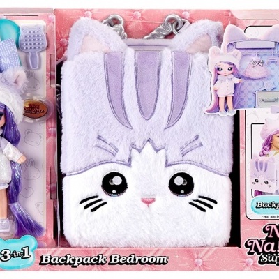 Conjunto de brinquedo com mochila felpuda de gato e boneca na embalagem rosa