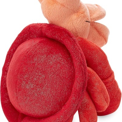 Boneco de peluche vermelho com cabeça castanha clara e olhos bordados