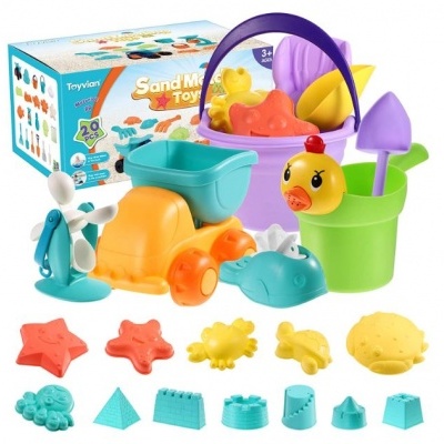 Brinquedos coloridos para areia com baldes, carrinho, pá e moldes de animais e formas geométricas