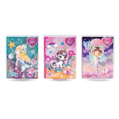 Três diários ilustrados com temas de sereia, unicórnio e fada, em azul, rosa e roxo, respetivamente.