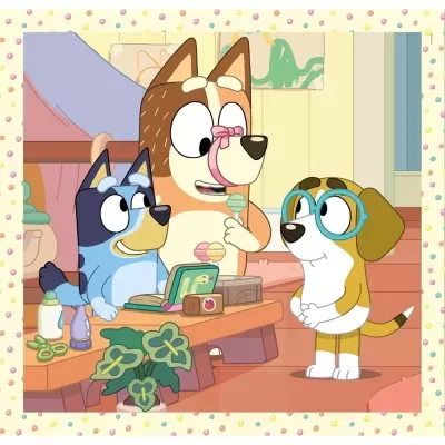 Três cães animados num quarto colorido com mesa e plantas